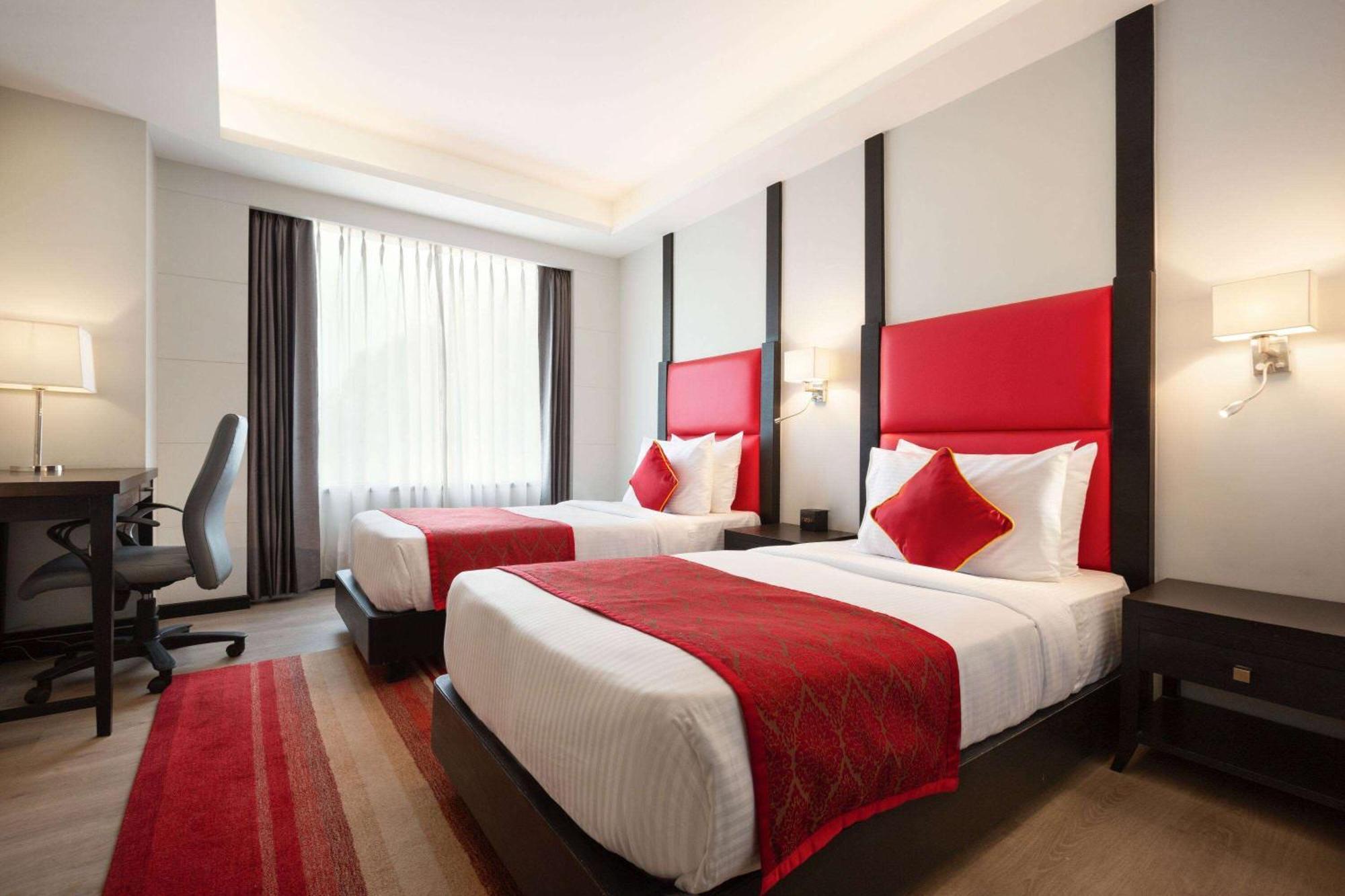 Ramada Encore Jalandhar Exterior foto
