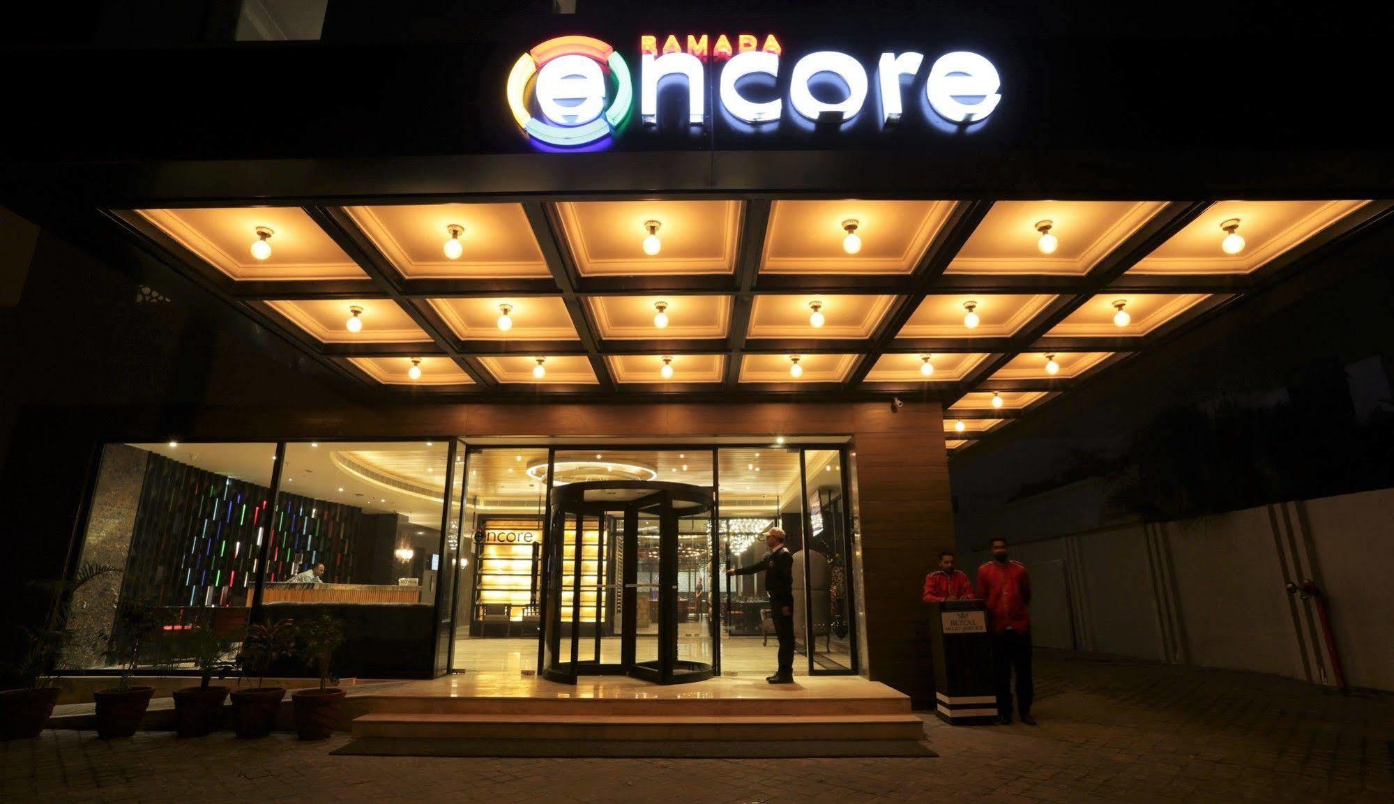 Ramada Encore Jalandhar Exterior foto